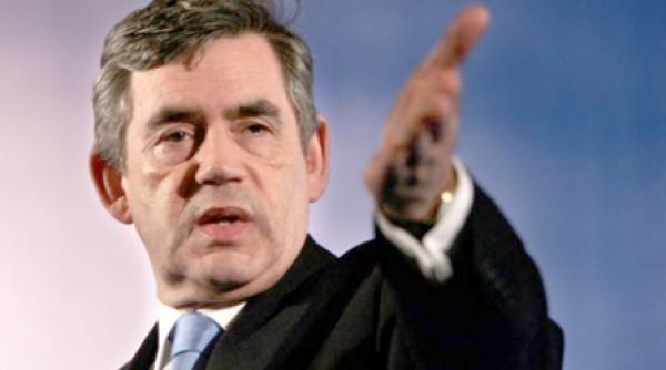 gordon brown planeta se indreapta spre catastrofa