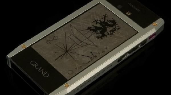 mobiado grand 350 pioneer celularul din meteorit