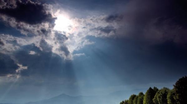 poltergeist nu iese fum fara foc