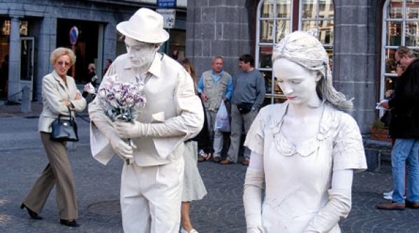 bruges un oras de poveste de secole un magnet pentru turisti