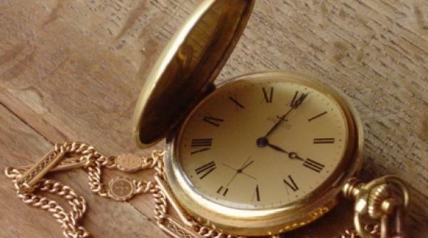 in aceasta noapte trecem la ora de iarna