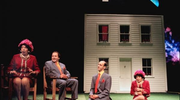 e vremea teatrului chiar daca e criza