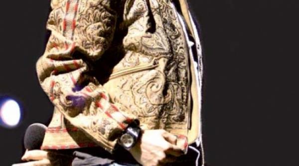 axl rose incepe un nou turneu in 2010