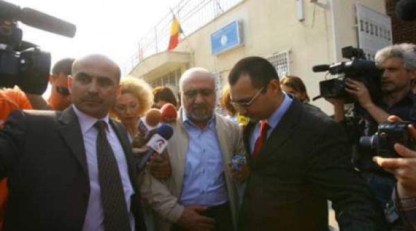 omar hayssam scoala de agent