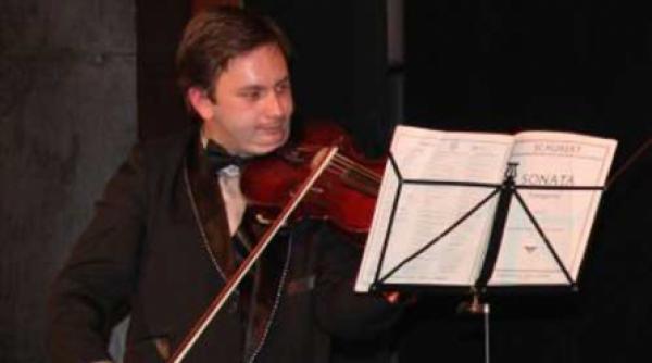 a fost bursier la londra