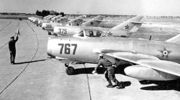 aplicatii militare romanesti cu tinte aeriene