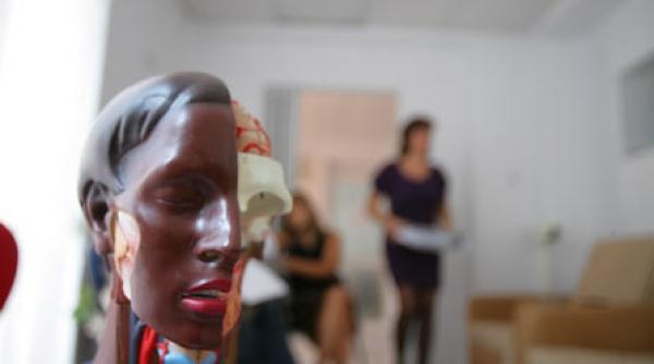 agresorul nu se schimba fie ca are doua clase sau doua facultati