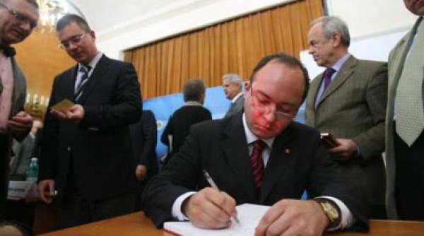 bogdan aurescu nu suntem un popor sortit esecului