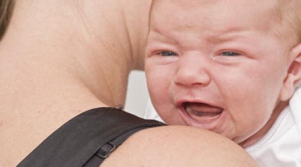 bebelusii plang cu regionalisme