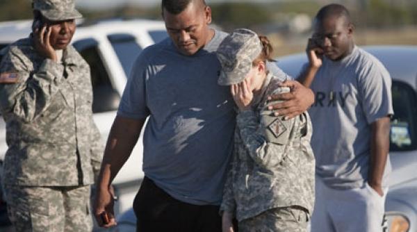 carnagiu la fort hood