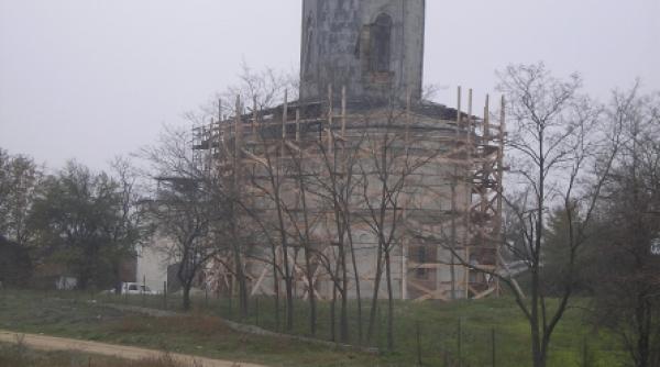 intre gunoaie si termopane