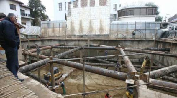 zone protejate santiere pentru blocuri turn