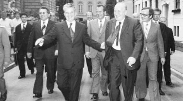 devine si uniunea sovietica o filiala a budapestei a intrebat ceausescu