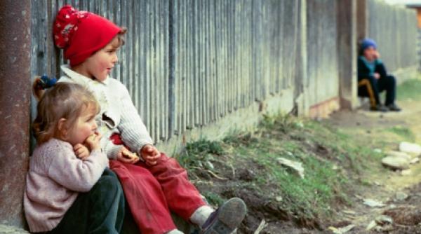350 000 de copii din romania traiesc in saracie absoluta