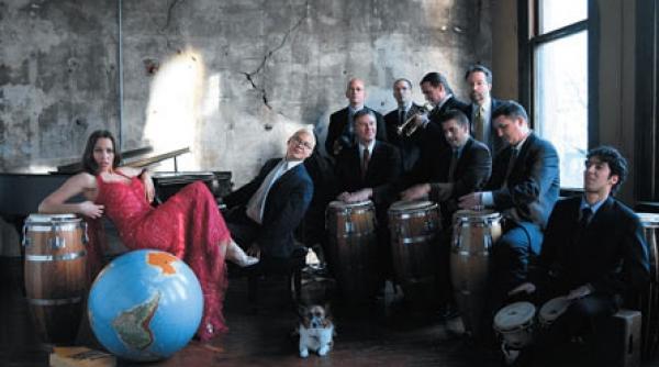 gong final cu pink martini