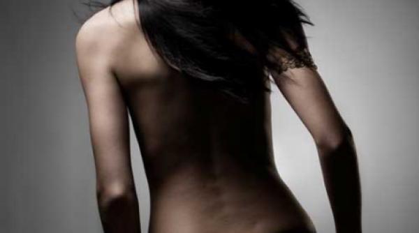 doi iepuri impuscati deodata