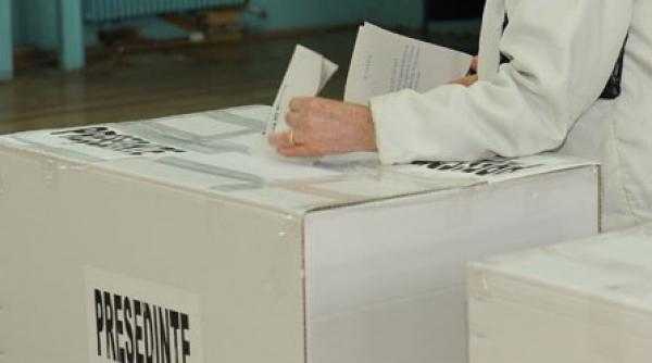 40 de lei votul pentru traian basescu