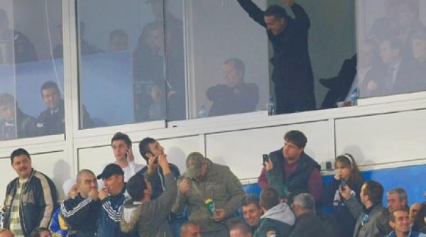 e gata campania a inceput caterinca