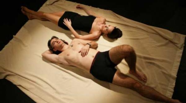 in teatru ca in viata orgoliul ucide iubirea