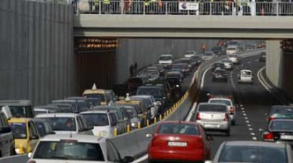 pasajul baneasa s a deschis traficului