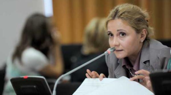 marea licitatie de la mediu s a impotmolit