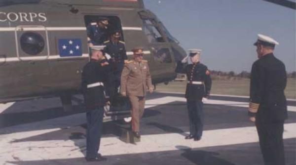 generalul milea a fost impuscat cand era la telefon cu sotia sa