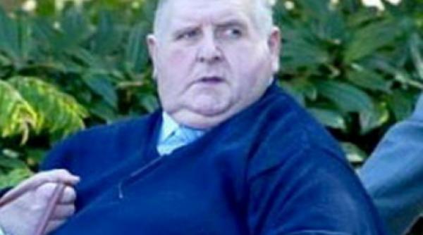 pentru ca este obez un pedofil britanic a scapat de inchisoare