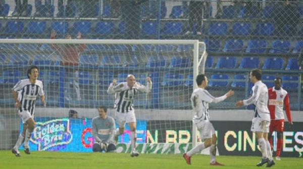 cosmin moti piedica perfecta