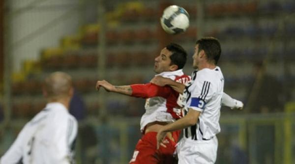 departe de lumea buna