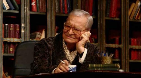 beligan sarbatorit pe scena