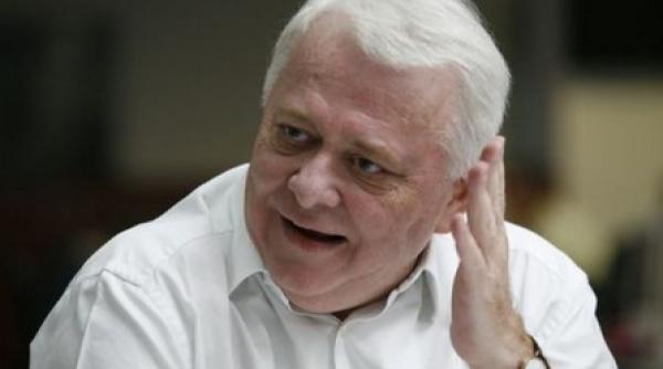 hrebenciuc basescu este puternic joia cand e ziua flacarii violete