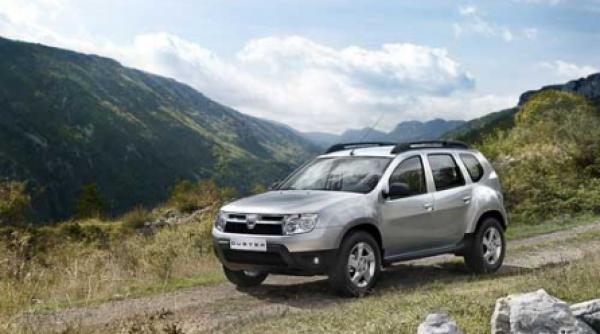 dacia duster dezvaluita