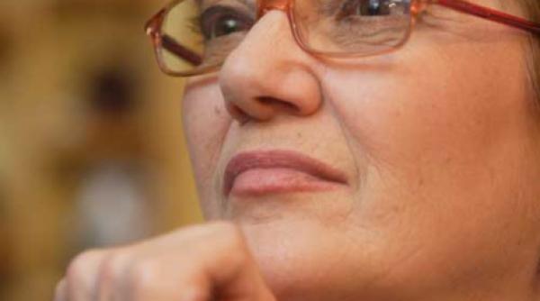 astazi e ziua ta cristina deleanu