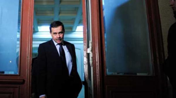 datorii de 1 639 de euro pe cap de roman