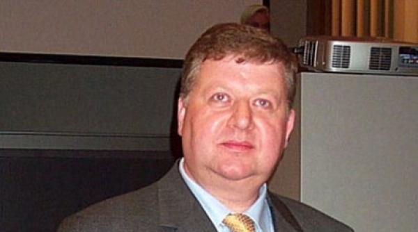 casuneanu poate parasi localitatea