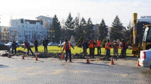 gaurile din sosele platite de doua ori cu banii nostri