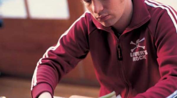 cel mai lung pranz din lume cu jamie in capul mesei