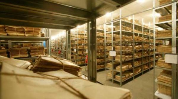 documentarea scinteii in arhive