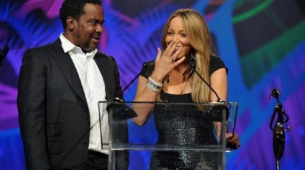 mariah carey beata pe scena cantareata s a facut de ras la festivalul de film de la palm springs