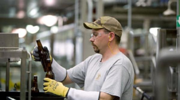 membri ai conducerii unei companii din belgia sechestrati in birouri de catre sindicalisti