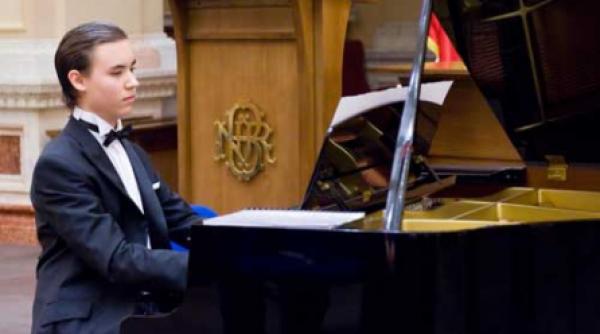 omul zilei matei bucur mihaescu pianist si compozitor