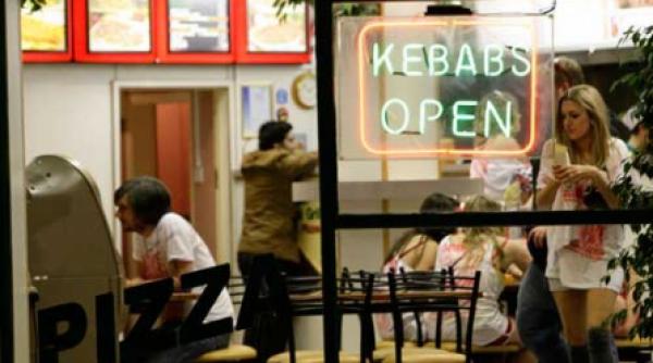 ziua im perfecta a unui consumator de fast food