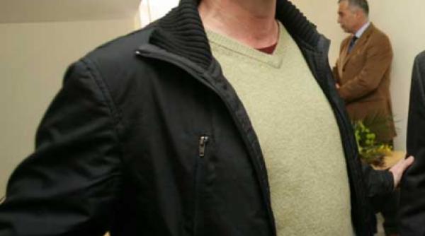 domnul eminescu cine suntem