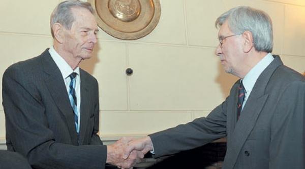 radio europa libera aici se prelungeste