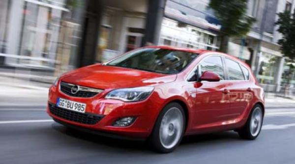 noul opel astra lansat si in romania
