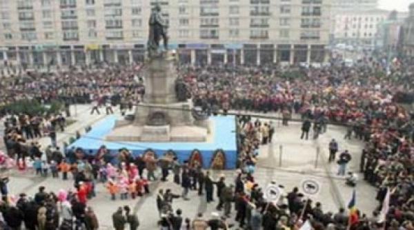 iesenii au indurat gerul pentru a se prinde in hora unirii