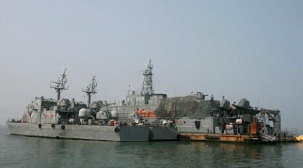 schimb de focuri intre coreea de nord si coreea de sud intr o zona maritima