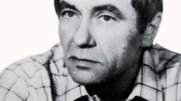 o statuie pentru danut