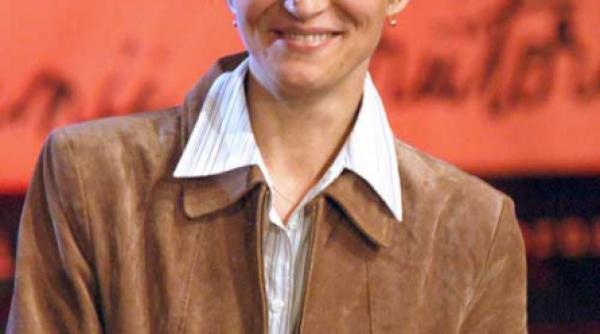 omul zilei florina ilis scriitoare