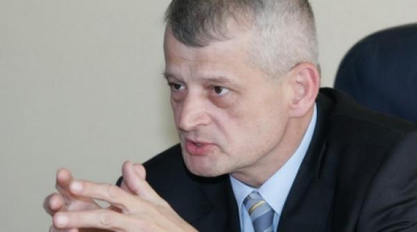 gropile il infurie pe sorin oprescu nu va jucati cu mine nu m ati castigat la belciuge